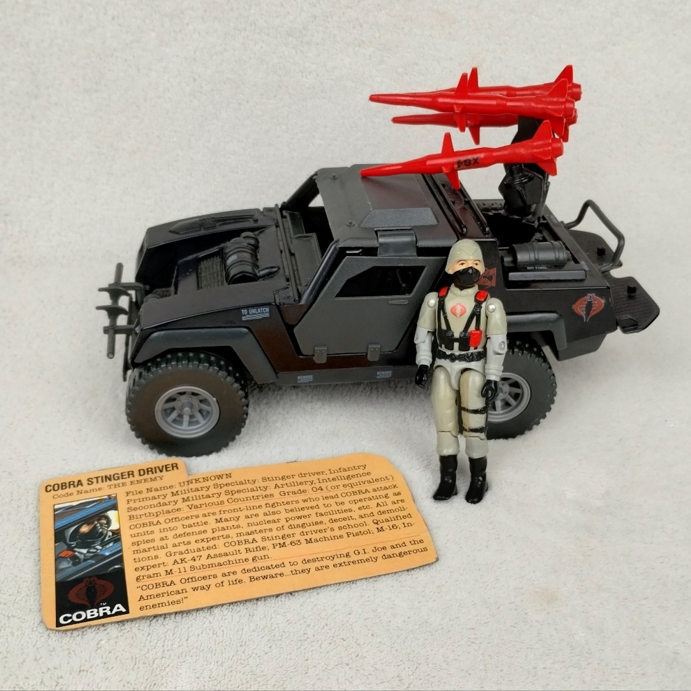 Vintage 1984 Cobra Stinger Vehicle, Driver Action Figure And File Card Missiles